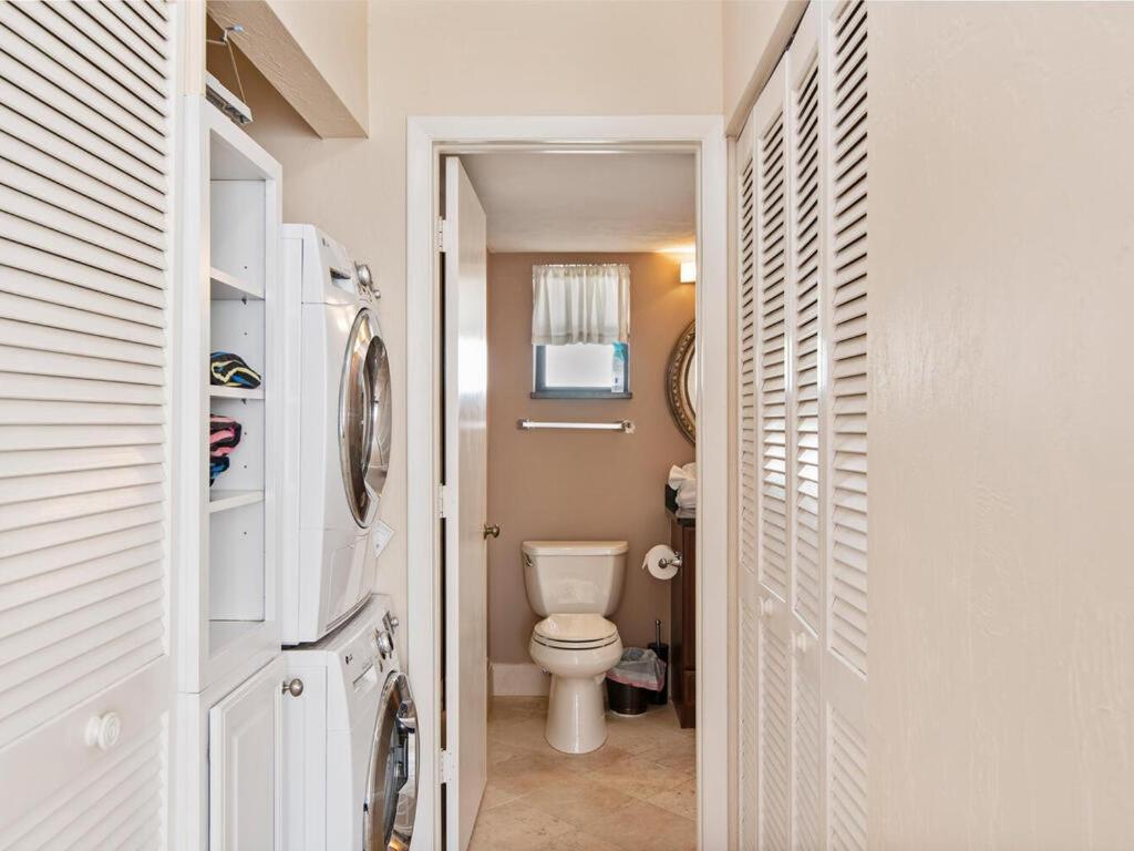 Knot A Care Remodeled Direct Water Access Condo With Ocean And Pool Views Now Sleeps Six Marco Island Extérieur photo
